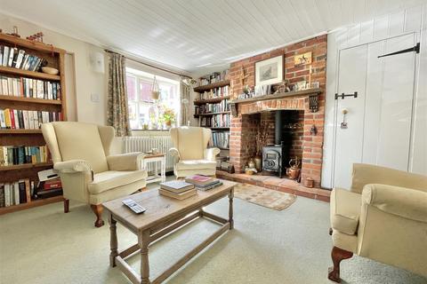 2 bedroom end of terrace house for sale, White Horse Street, Wymondham