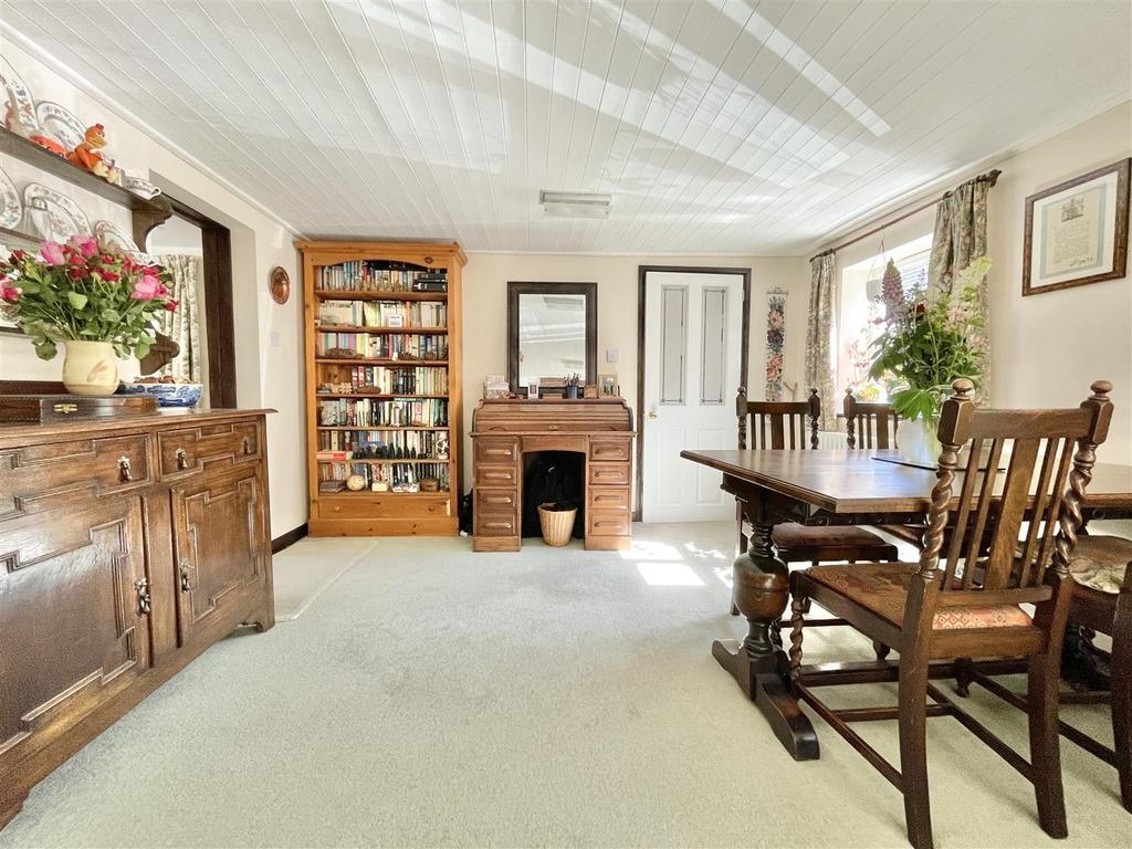 Living/dining Room