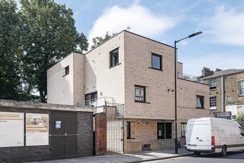undefined, Paragon Road, Hackney, E9
