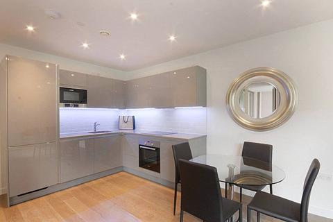 1 bedroom flat to rent, Sayer Street, Elephant and Castle, London, SE17
