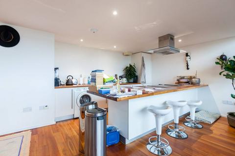 Wenlock Road, Islington, London, N1