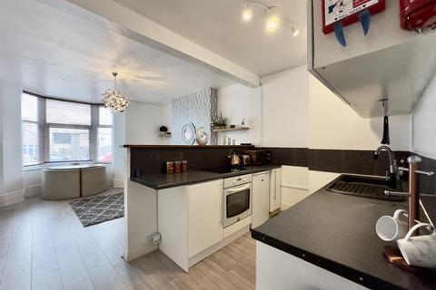 undefined, Beachfield Avenue, Newquay TR7