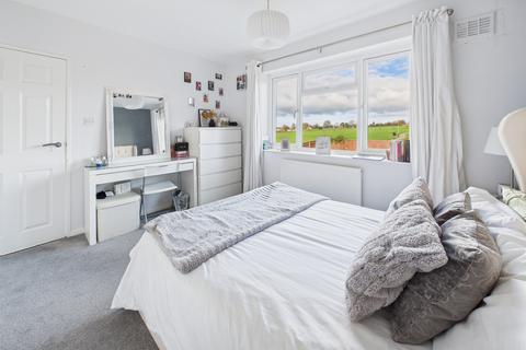 3 bedroom semi-detached house for sale, Great Elms Road, Hemel Hempstead, HP3