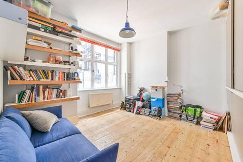 2 bedroom flat for sale, Bickenhall Mansions, Marylebone, London, W1U