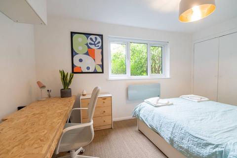 1 bedroom flat to rent, Bakers Hill, Hackney, London, E5