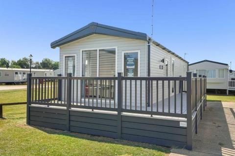 2 bedroom park home for sale, Broadland Sands Holiday Park