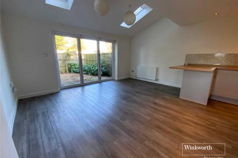 3 bedroom end of terrace house for sale, Pauntley Road, Mudeford, Christchuch, Dorset, BH23