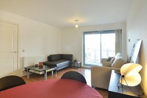 2 bedroom flat to rent, Explorers Court, Virginia Quay, 5 Newport Avenue, Canary Wharf, London, E14