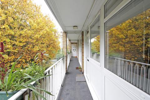 undefined, Tarnwood Park, London SE9