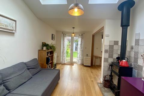 undefined, Rutland Close, CB4 2HT