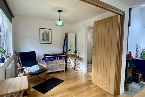 undefined, Rutland Close, CB4 2HT