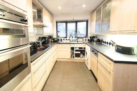 3 bedroom semi-detached house for sale, Tudor Way, Waltham Abbey EN9