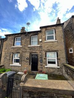 2 bedroom terraced house to rent, Blackmoorfoot Road, Huddersfield HD4