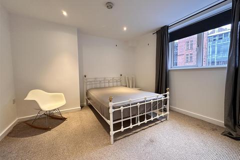 1 bedroom apartment to rent, The Royal, Wilton Place, Salford