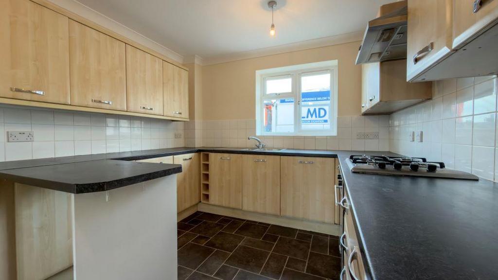 6 Bancroft Lane Soham 7.jpg