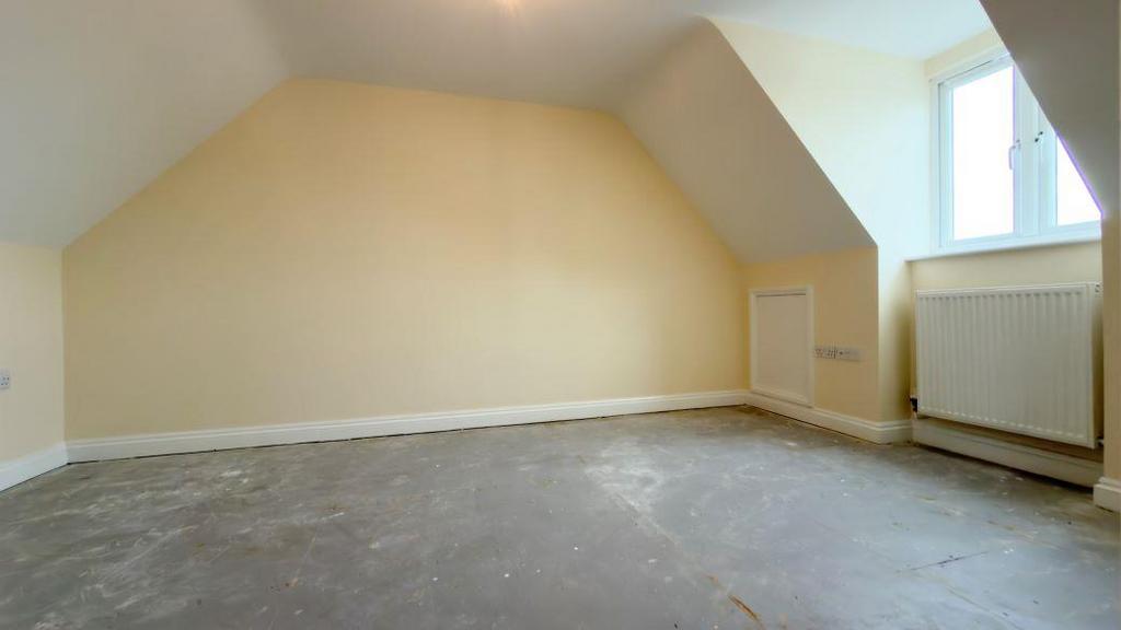 6 Bancroft Lane Soham 4.jpg