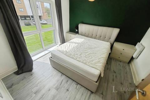 undefined, Cypress Road, Luton, Bedfordshire, LU1