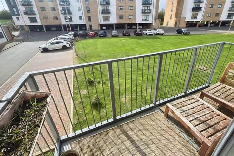undefined, Cypress Road, Luton, Bedfordshire, LU1