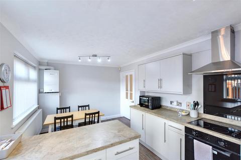 undefined, Revelstoke Avenue, Nottingham