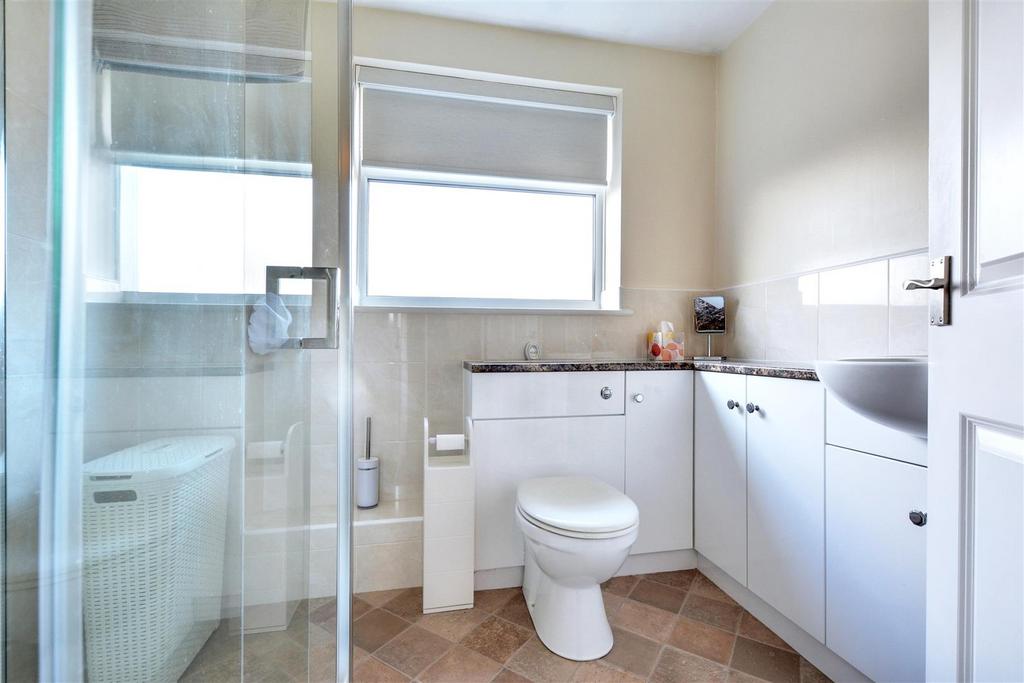 Shower Room 1.jpeg
