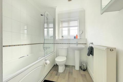 3 bedroom property for sale, Benbridge Close, Heybridge, Maldon, CM9