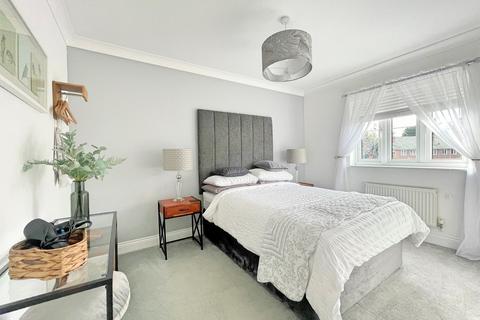 3 bedroom property for sale, Benbridge Close, Heybridge, Maldon, CM9
