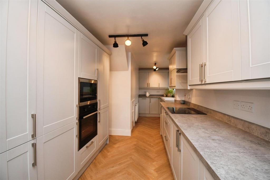 E7dc3690-U 20 20 289 29.JPG