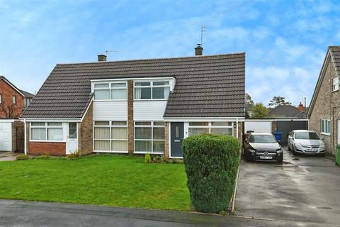 3 bedroom semi-detached bungalow for sale, Willow Court, Willerby, Hull