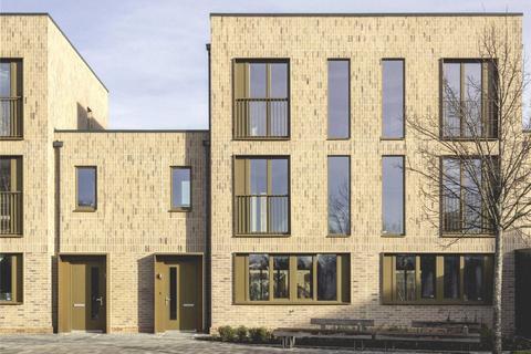 Milne Avenue, Eddington, Cambridge, Cambridgeshire
