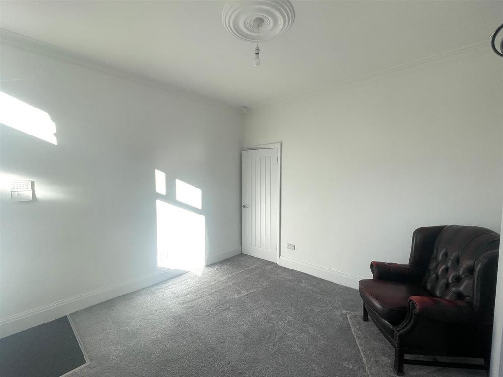 Front Reception 2.jpg
