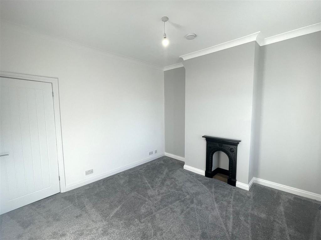 Bedroom One.jpg