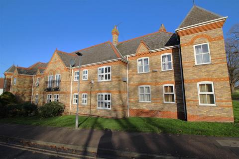 2 bedroom apartment for sale, Lavenham Court, Peterborough