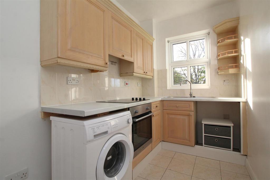 Kitchen.JPG