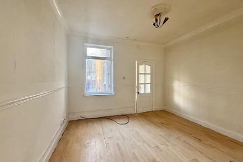 3 bedroom terraced house to rent, Willingham Street, Grimsby DN32