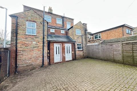 undefined, Flat 2,  46-48 West Street, Dunstable, Bedfordshire, LU6 1TA