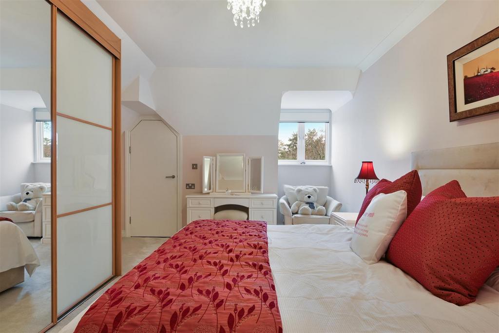 LONG ORCHARDS, FLAT 10- (11).jpg