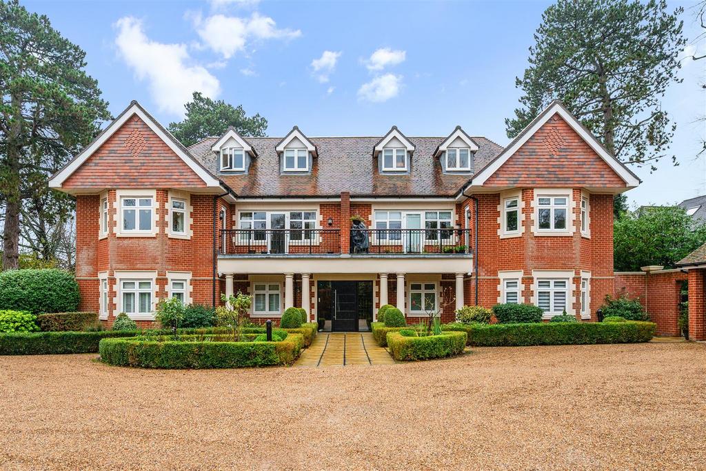 LONG ORCHARDS, FLAT 10- (2).jpg