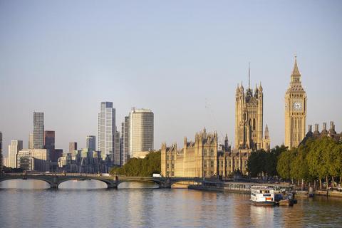 1 bedroom apartment for sale, Nine Elms Lane, London SW8