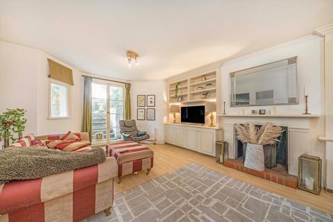 undefined, Cambridge Park, East Twickenham TW1