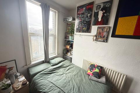 3 bedroom flat to rent, London N19