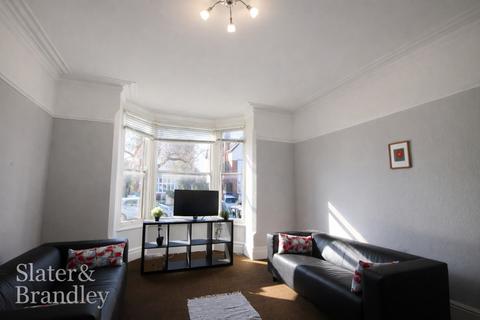 1 bedroom terraced house to rent, Musters Road, West Bridgford, Nottingham, Nottinghamshire, NG2