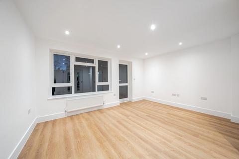 undefined, Rainsford Close, Stanmore HA7