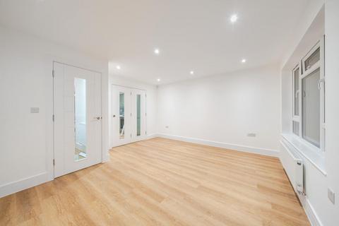 undefined, Rainsford Close, Stanmore HA7