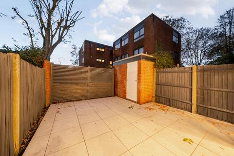 undefined, Rainsford Close, Stanmore HA7