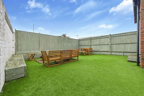 3 bedroom semi-detached house for sale, Brighton Road, Lancing, BN15 8JP