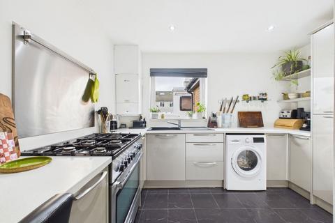 3 bedroom semi-detached house for sale, Brighton Road, Lancing, BN15 8JP