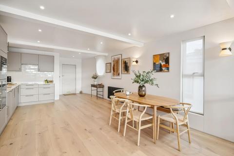 undefined, Cheyne Walk, London, SW10