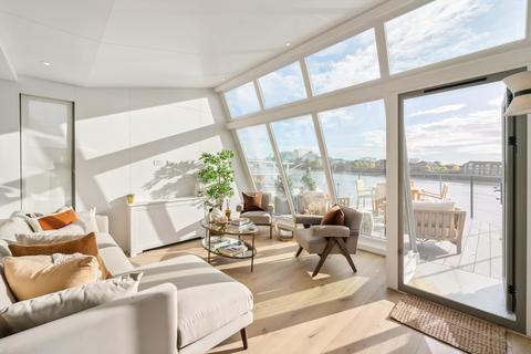 undefined, Cheyne Walk, London, SW10