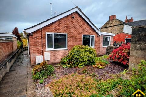3 bedroom detached bungalow to rent, Birch Avenue, Ambergate, Belper, Derbyshire, DE56