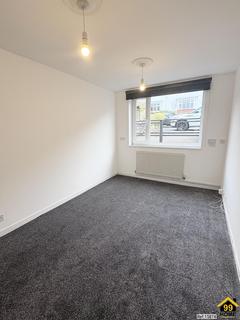 3 bedroom detached bungalow to rent, Birch Avenue, Ambergate, Belper, Derbyshire, DE56